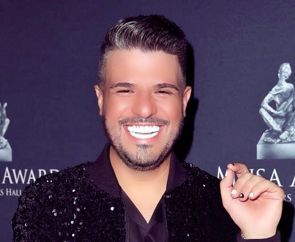 Vladimir Gomez at an awards event